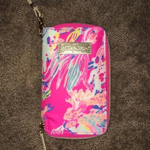 Lilly Pulitzer wristlet